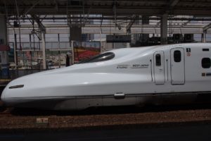 Shinkansen N7005